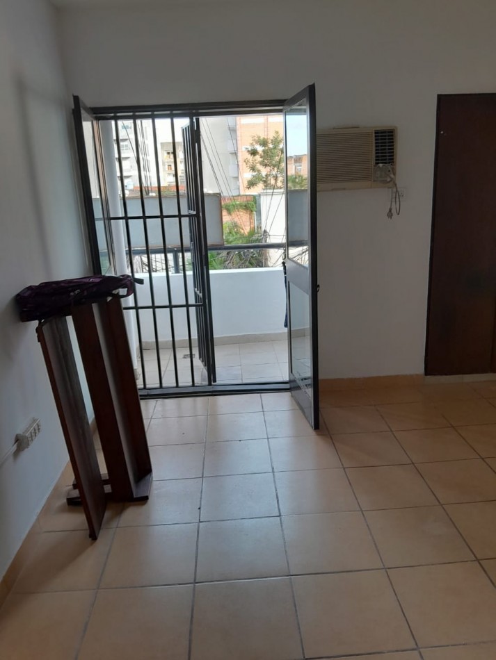 OCASION VENDO DPTO CENTRICO CON RENTA