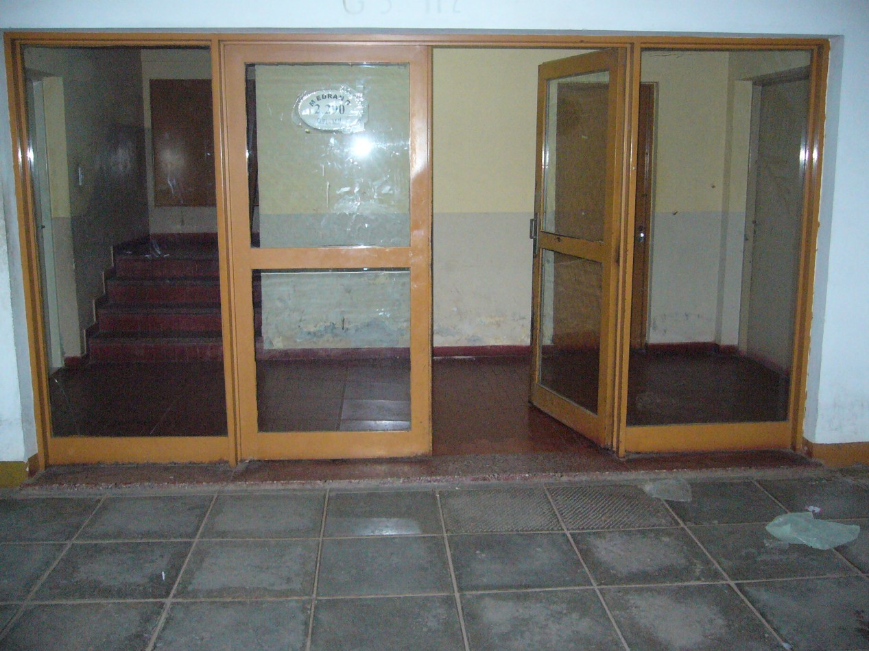OCASION VENDO DPTO MEDRANO Y CAZ. CORRENTINOS